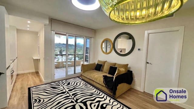 1 makuuhuone Huoneisto myytävänä paikassa Aloha Golf, Marbella mukana uima-altaan 
autotalli - 329 000 € (Ref: 9755038)