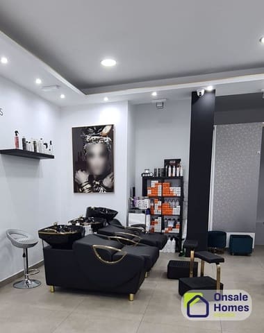 Commercial for rent in Los Jardines de Marbella - La Ermita, Marbella - € 1,400 (Ref: 9779967)