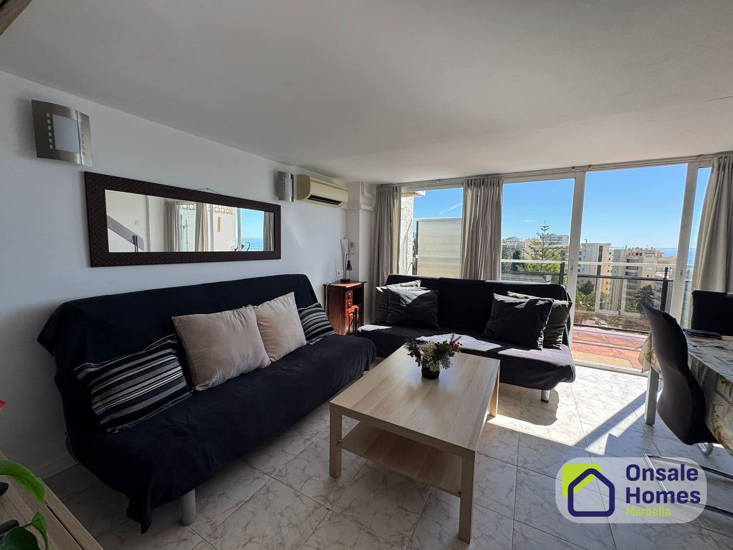 2 soverom Leilighet til leie i Marbella med svømmebasseng garasje - € 1 400 (Ref: 9788073)