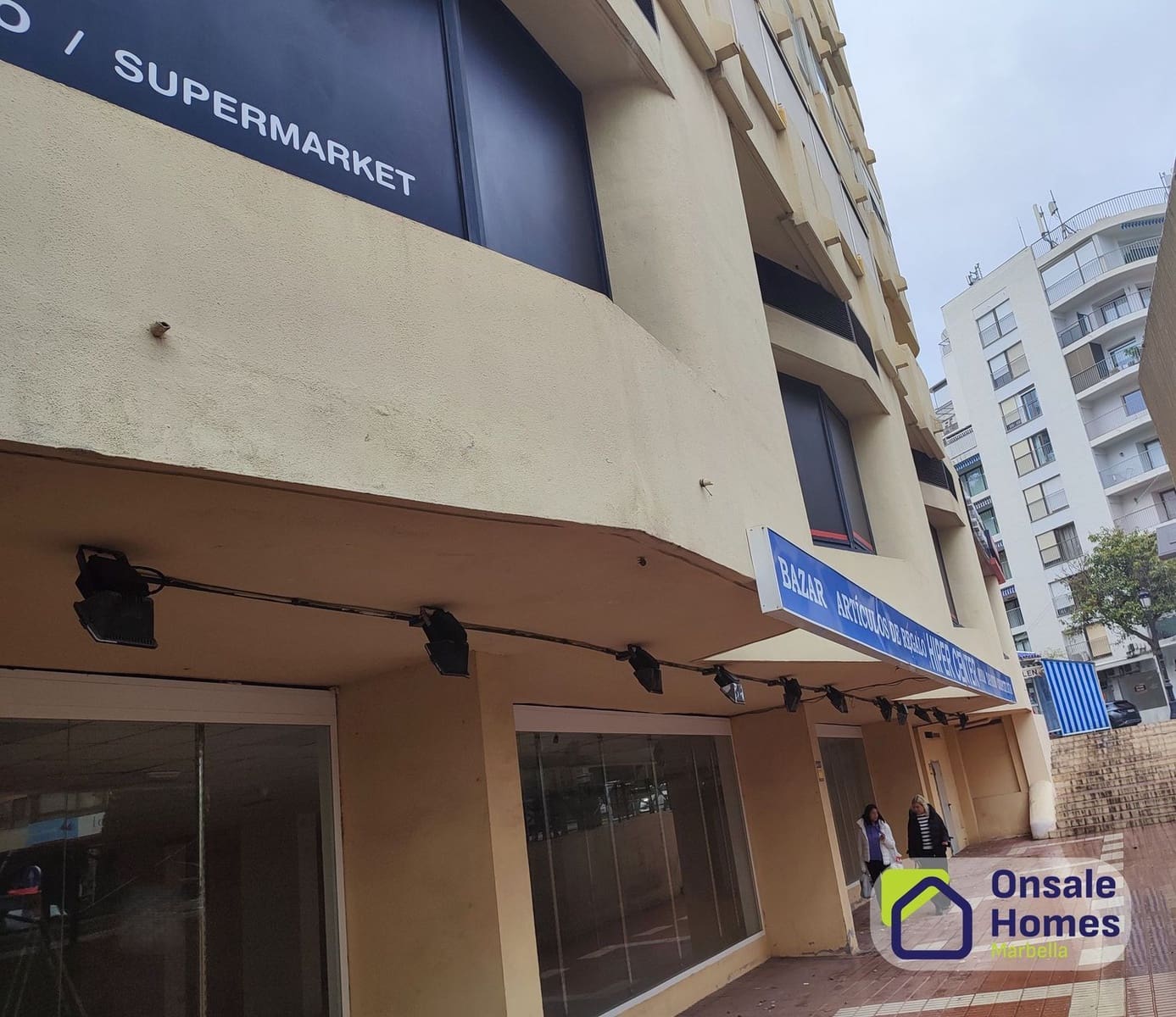 Commercial for sale in Marbella - € 2,900,000 (Ref: 9790046)