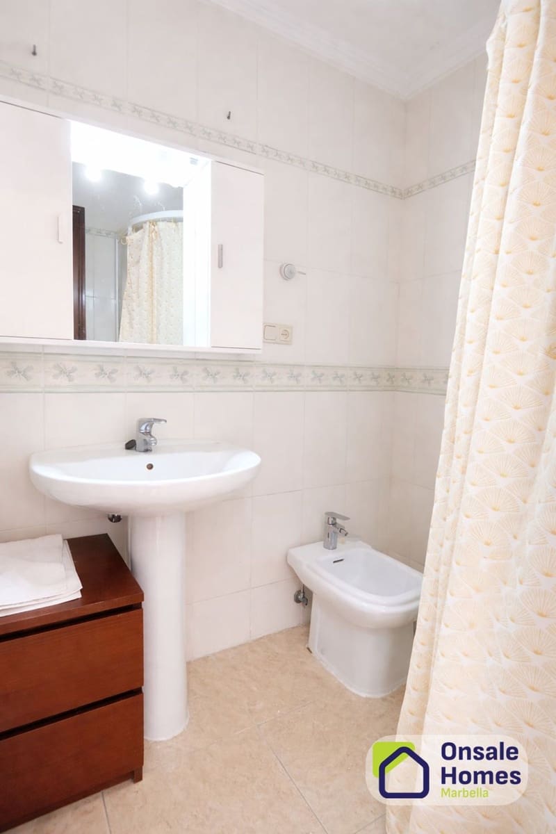 3 soverom Leilighet til salgs i Marbella med garasje - € 344 500 (Ref: 9790047)