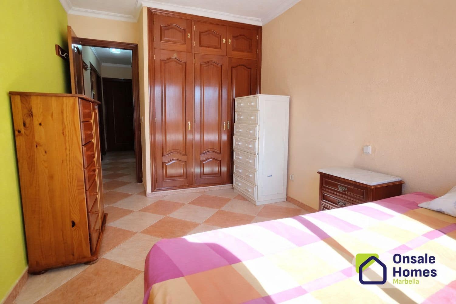 3 soverom Leilighet til salgs i Marbella med garasje - € 344 500 (Ref: 9790047)