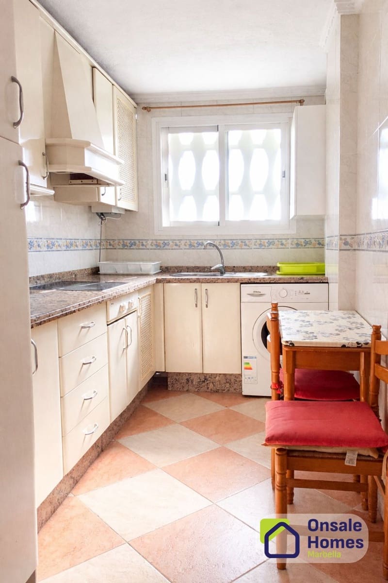 3 soverom Leilighet til salgs i Marbella med garasje - € 344 500 (Ref: 9790047)