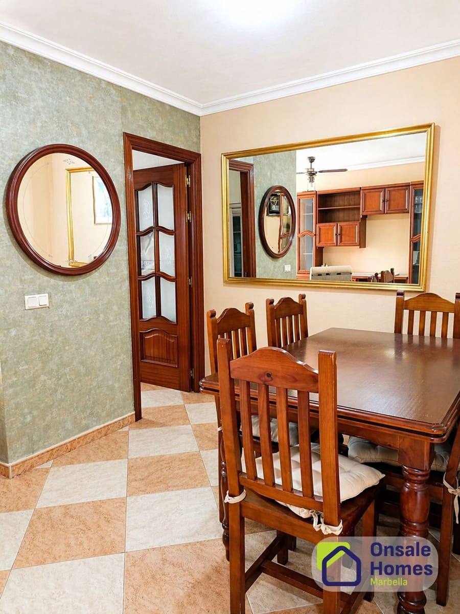 3 bedroom Apartment for sale in Marbella with garage - € 344,500 (Ref: 9790047)