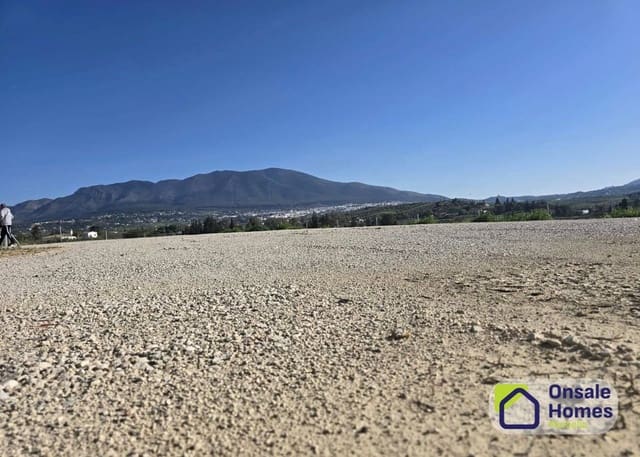 Rakentamaton maa myytävänä paikassa Alhaurín el Grande - 80 000 € (Ref: 9790048)