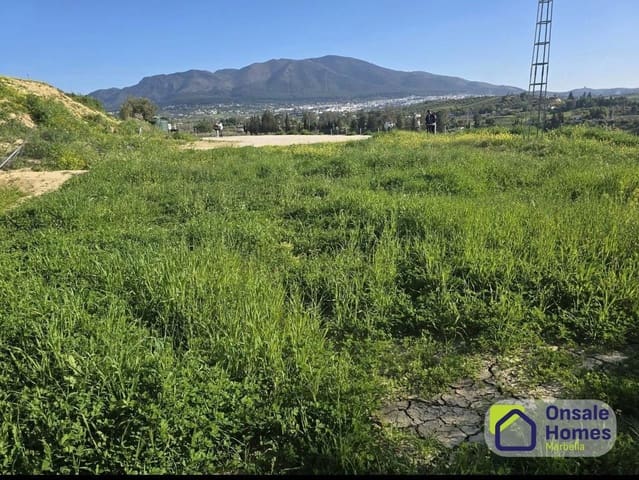 Rakentamaton maa myytävänä paikassa Alhaurín el Grande - 80 000 € (Ref: 9790048)