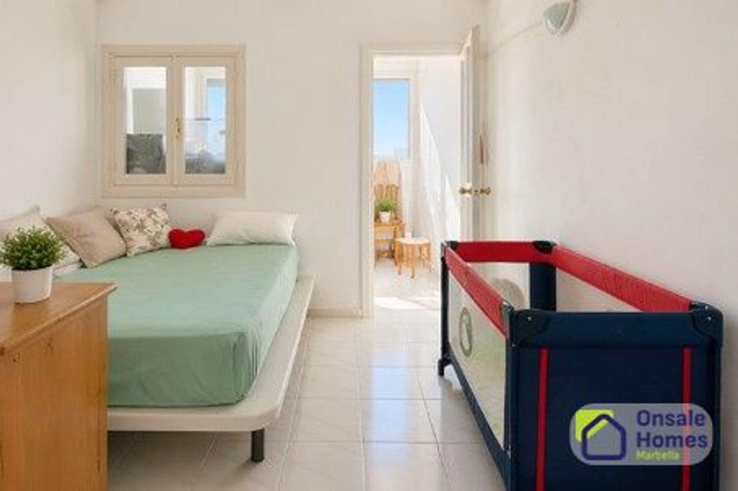 2 slaapkamer Appartement te koop in Marbella met garage - € 500.000 (Ref: 9793848)