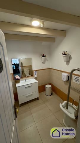 Erhverv til leje i Casco Antiguo, Marbella - € 2.200 (Ref: 9793849)