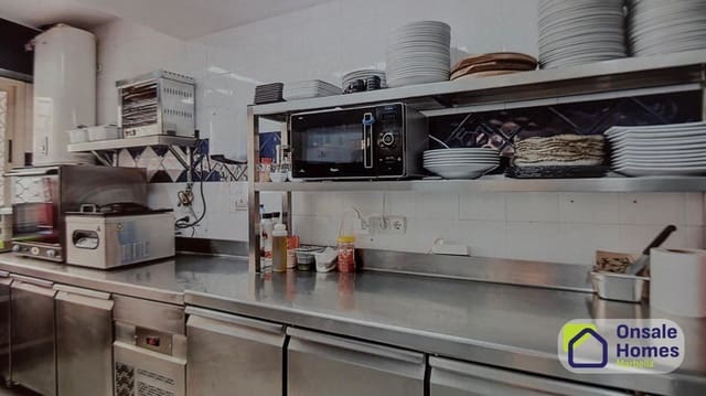 Erhverv til leje i Casco Antiguo, Marbella - € 2.200 (Ref: 9793849)