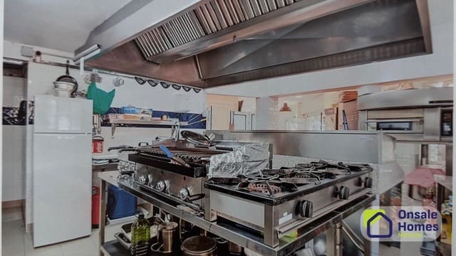 Erhverv til leje i Casco Antiguo, Marbella - € 2.200 (Ref: 9793849)