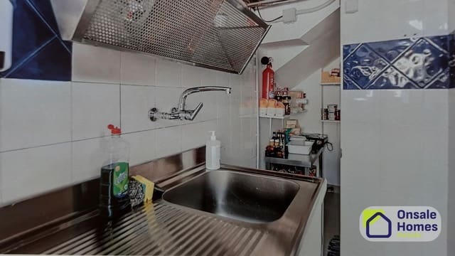 Erhverv til leje i Casco Antiguo, Marbella - € 2.200 (Ref: 9793849)