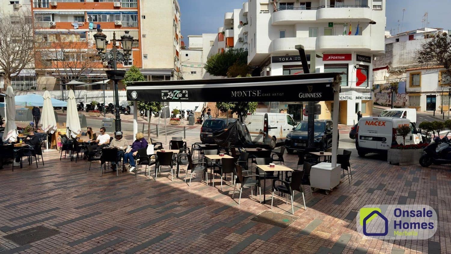 Erhverv til leje i Marbella - € 2.200 (Ref: 9793849)