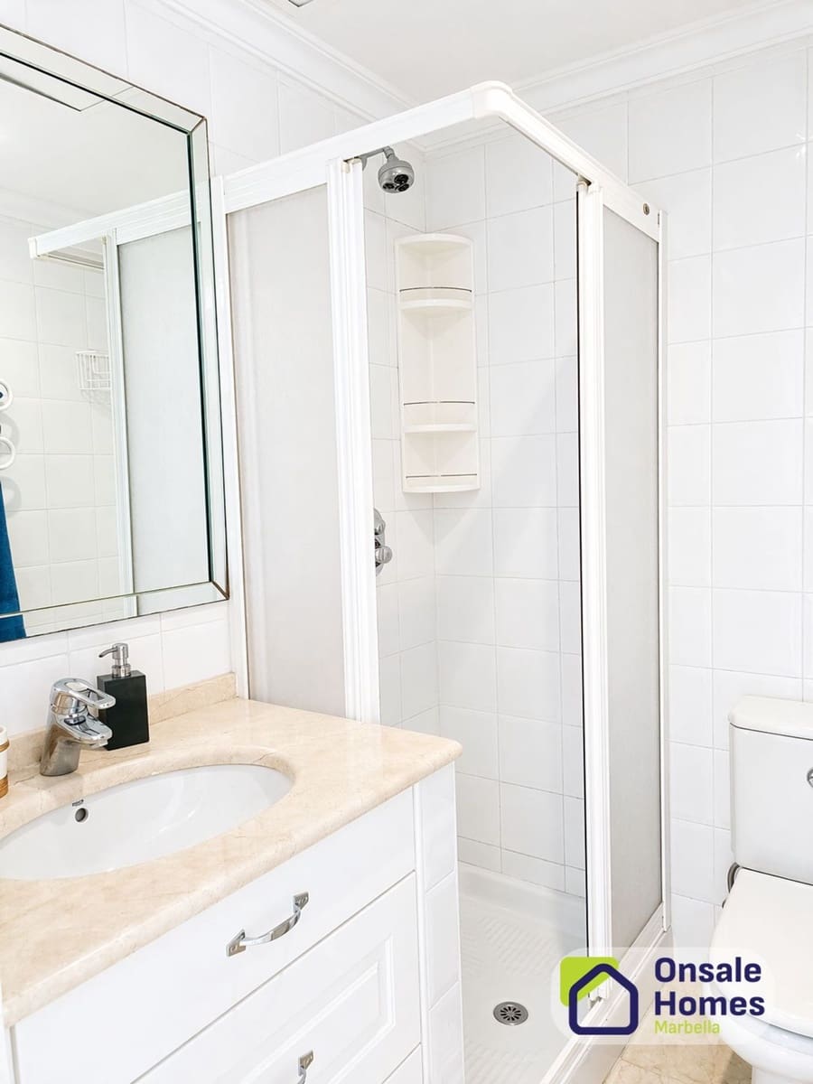 3 bedroom Apartment for sale in Puerto Banus with pool garage - € 1,200,000 (Ref: 9795942)