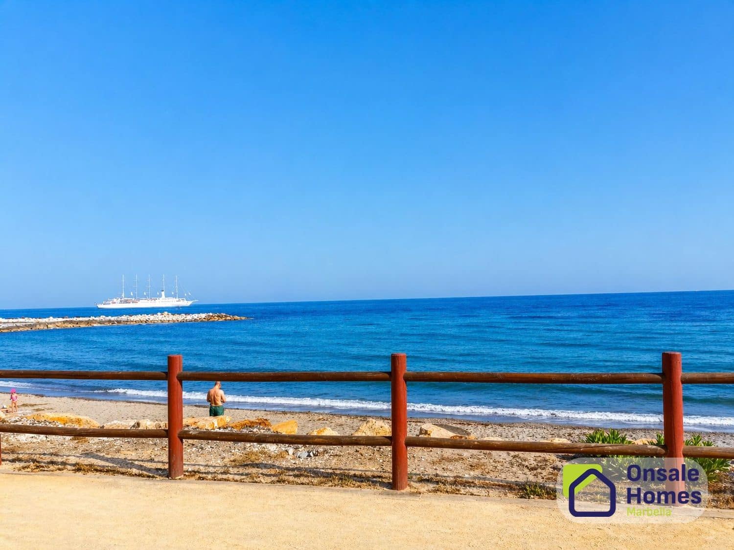 3 bedroom Apartment for sale in Puerto Banus with pool garage - € 1,200,000 (Ref: 9795942)