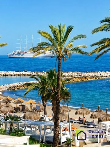 3 bedroom Apartment for sale in Puerto Banus, Marbella with pool garage - € 1,200,000 (Ref: 9795942)