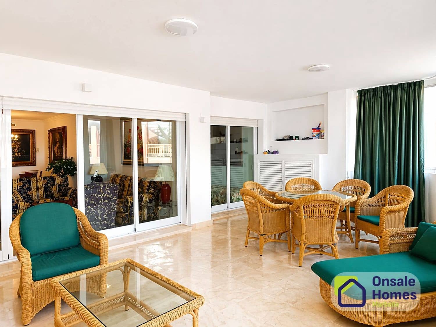 3 bedroom Apartment for sale in Puerto Banus with pool garage - € 1,200,000 (Ref: 9795942)