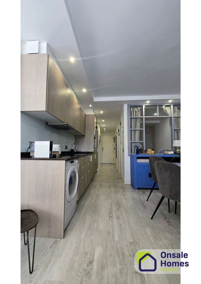 1 soveværelse Lejlighed til salg i Marbella med swimmingpool garage - € 360.000 (Ref: 9806038)