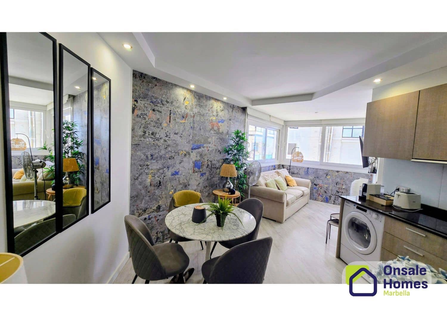 1 soveværelse Lejlighed til salg i Marbella med swimmingpool garage - € 360.000 (Ref: 9806038)