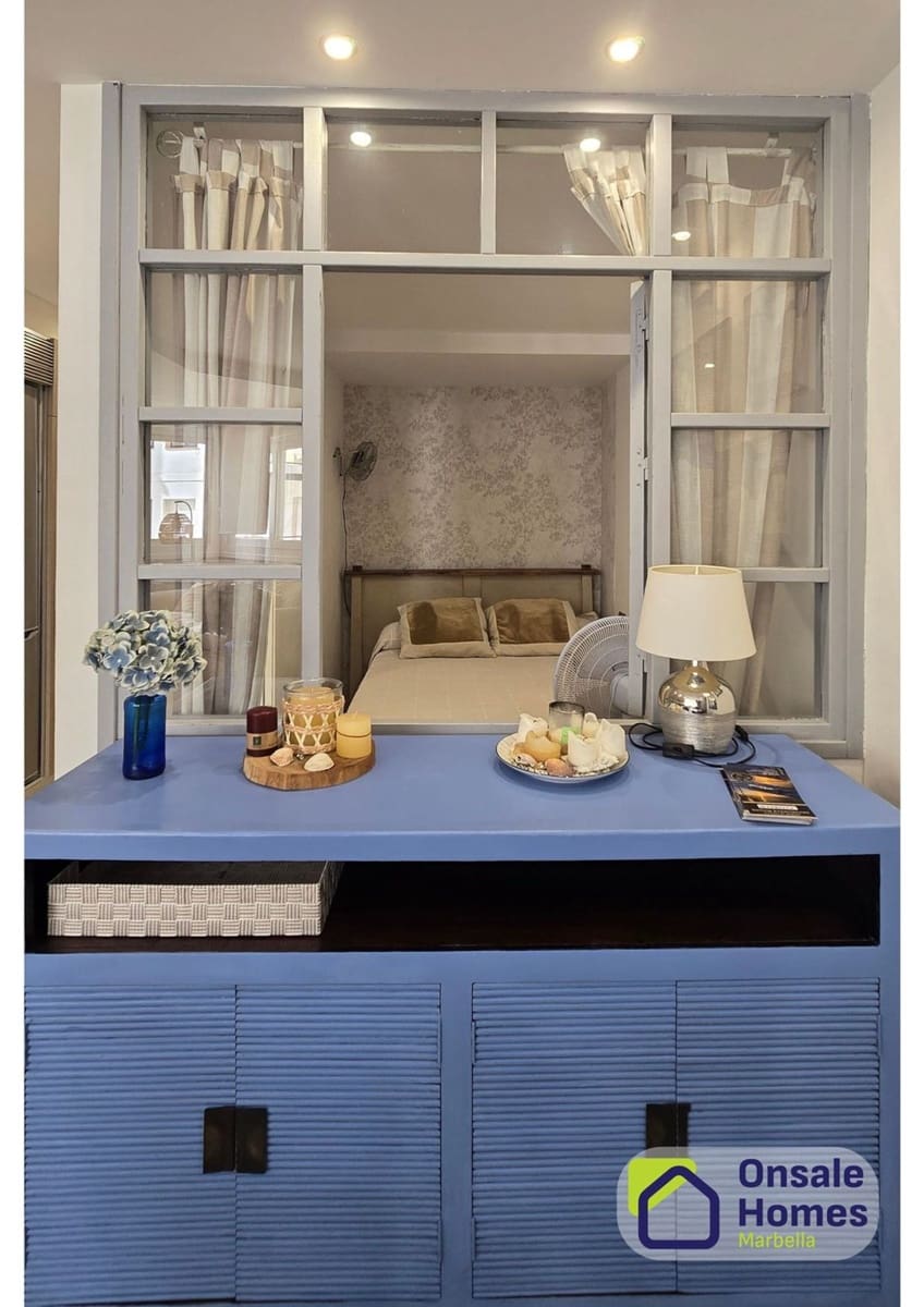 1 soveværelse Lejlighed til salg i Marbella med swimmingpool garage - € 360.000 (Ref: 9806038)