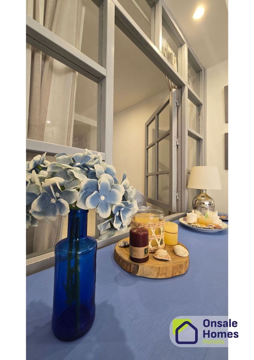 1 soveværelse Lejlighed til salg i Marbella med swimmingpool garage - € 360.000 (Ref: 9806038)