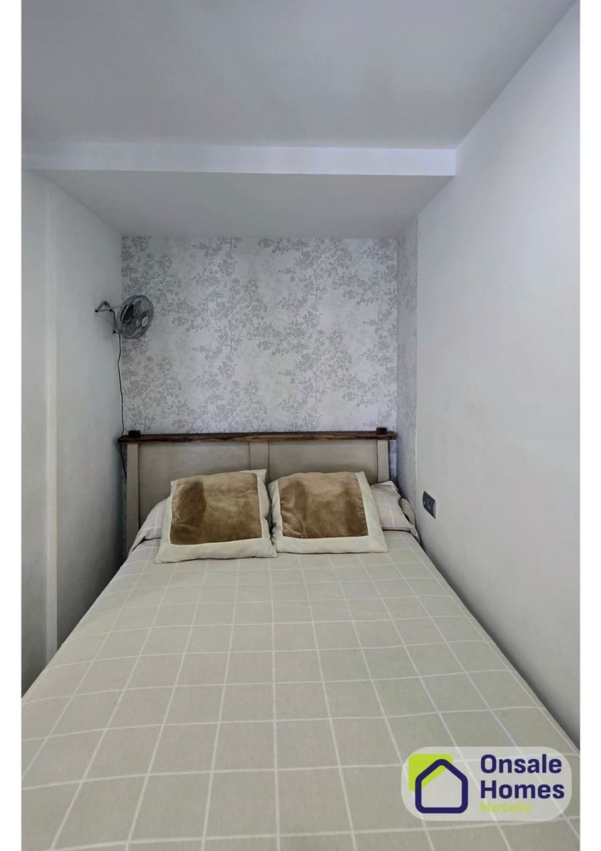 1 soveværelse Lejlighed til salg i Marbella med swimmingpool garage - € 360.000 (Ref: 9806038)