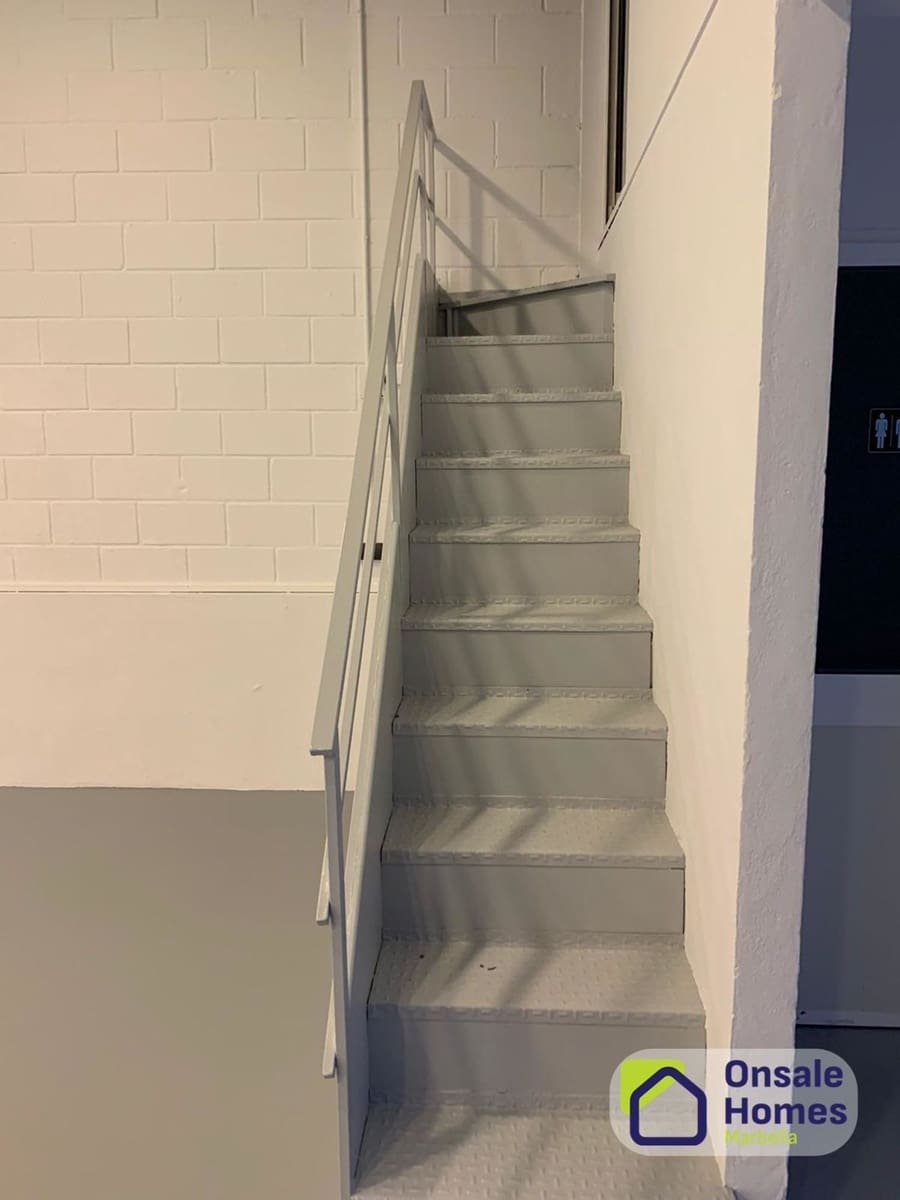 Local Comercial en Marbella en alquiler - 4.200 € (Ref: 9806039)