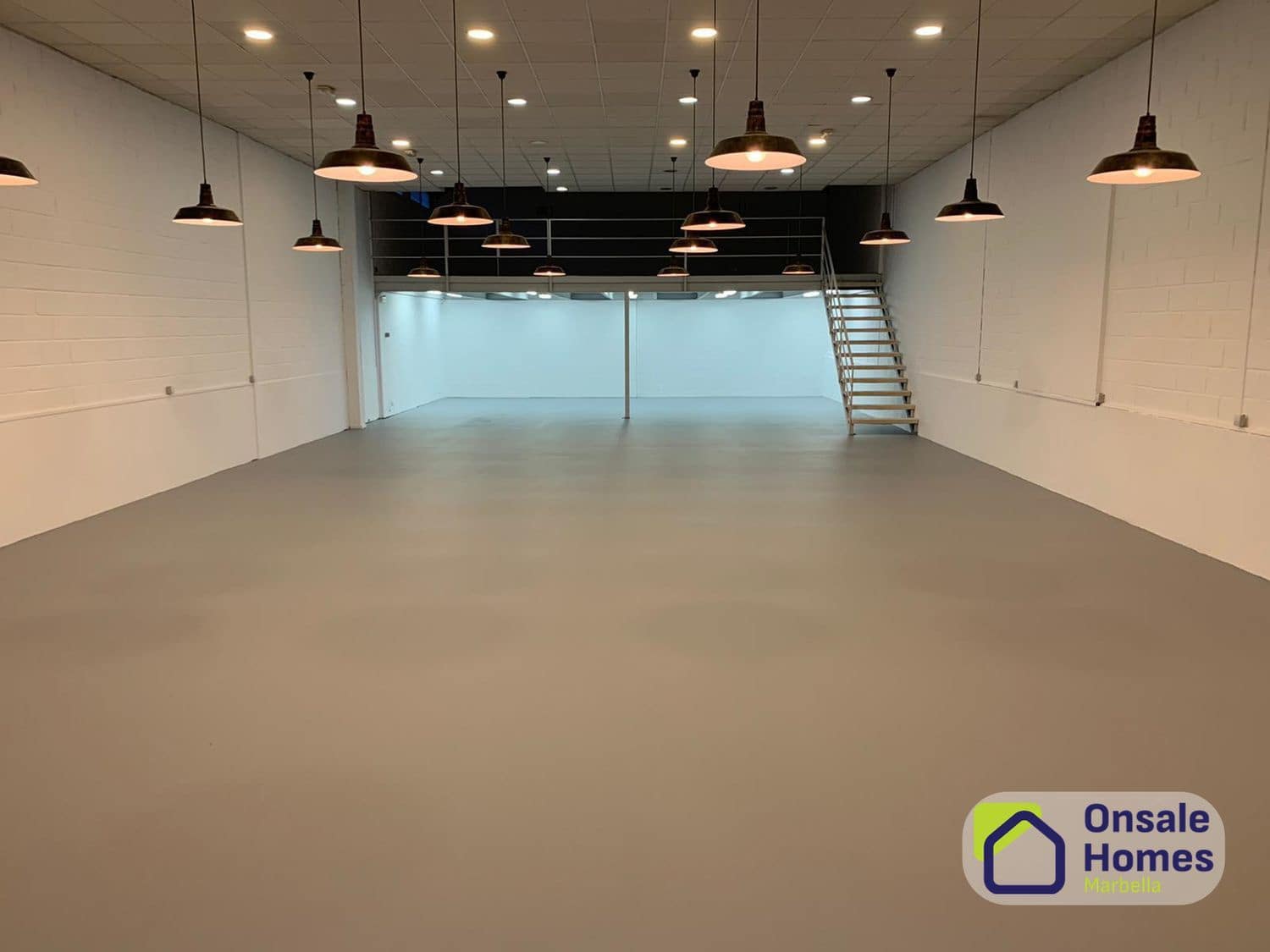 Local Comercial en Marbella en alquiler - 4.200 € (Ref: 9806039)