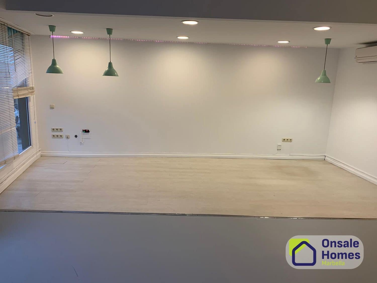 Local Comercial en Marbella en alquiler - 4.200 € (Ref: 9806039)