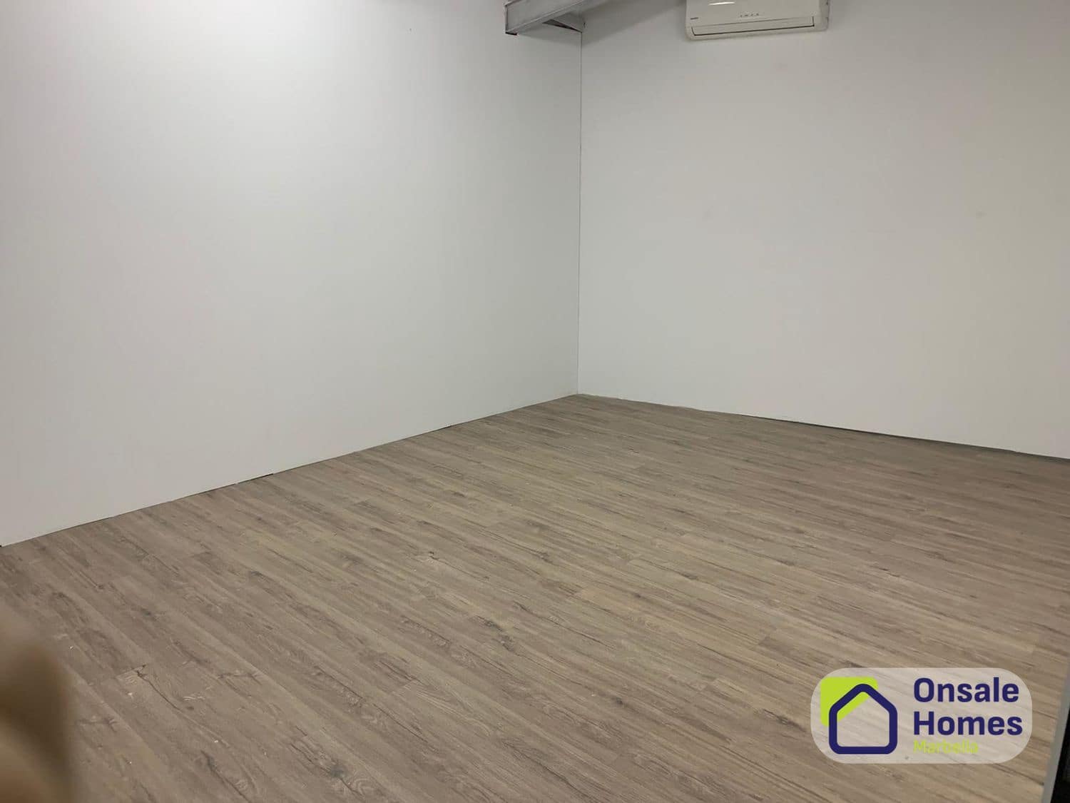 Local Comercial en Marbella en alquiler - 4.200 € (Ref: 9806039)