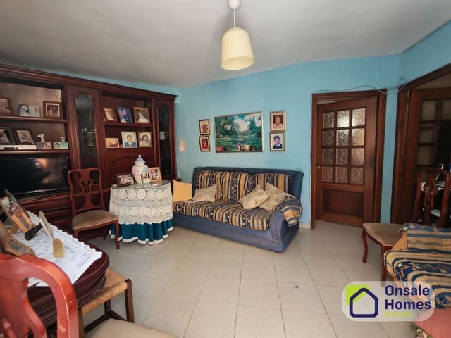 3 soveværelse Byhus til salg i Casco Antiguo, Marbella med garage - € 480.000 (Ref: 9806040)