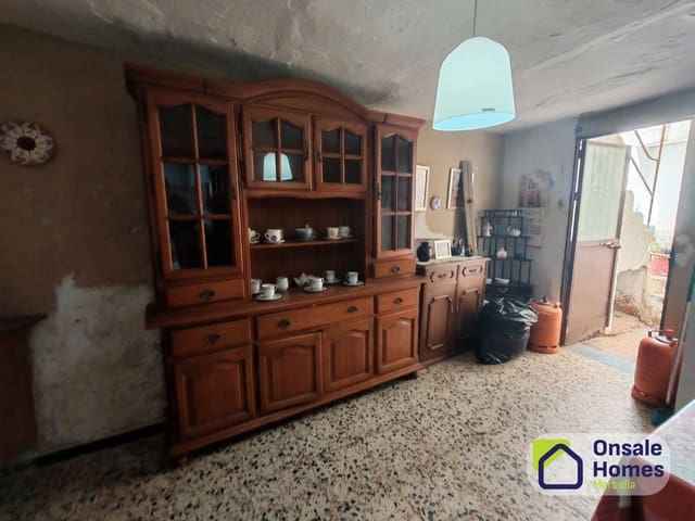 3 soveværelse Byhus til salg i Casco Antiguo, Marbella med garage - € 480.000 (Ref: 9806040)
