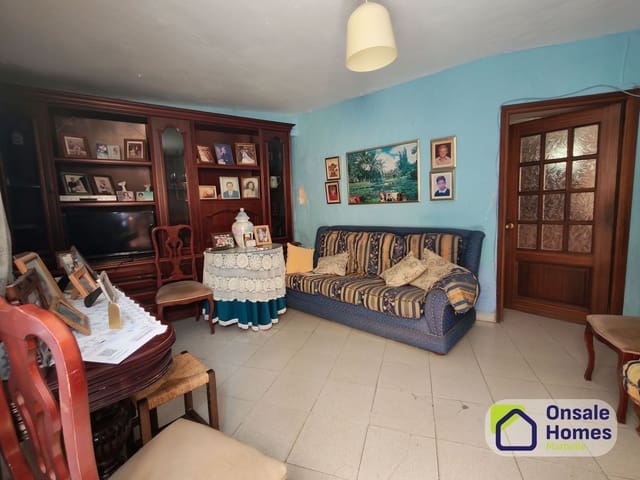 3 soveværelse Byhus til salg i Casco Antiguo, Marbella med garage - € 480.000 (Ref: 9806040)