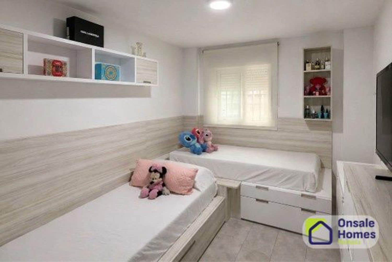 3 sovrum Lägenhet till salu i Marbella med garage - 350 000 € (Ref: 9806041)