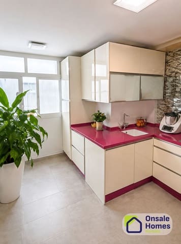 3 sypialnia Apartament na sprzedaż w Divina Pastora, Marbella z garażem - 350 000 € (Ref: 9806041)