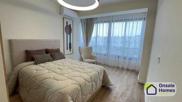 Apartamento en Aloha Golf, Marbella en venta con piscina garaje - 195.000 € (Ref: 9807525)