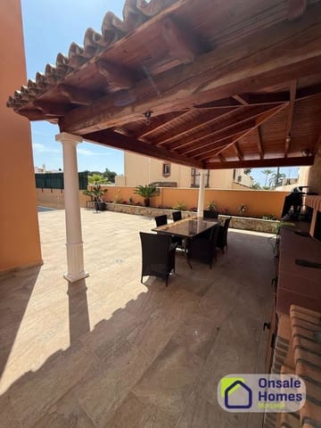 4 makuuhuone Omakotitalo vuokrattavana paikassa Bello Horizonte - Lindasol, Marbella mukana uima-altaan 
autotalli - 20 000 € (Ref: 9815468)