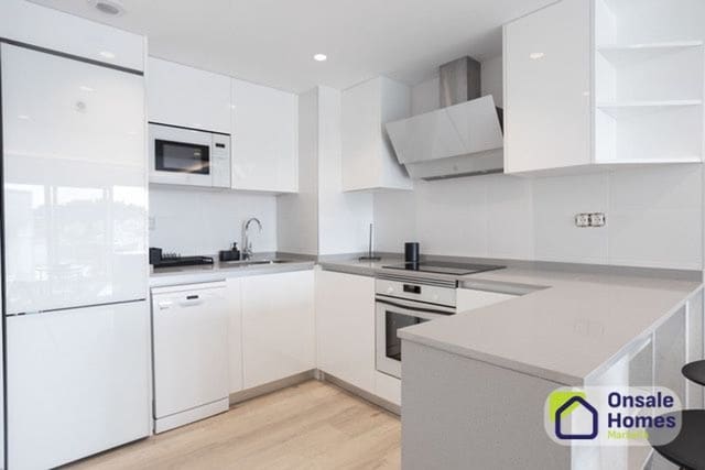 2 sypialnia Apartament na sprzedaż w Rodeo Alto - Guadaiza - La Campana, Marbella z basenem garażem - 890 000 € (Ref: 9819856)