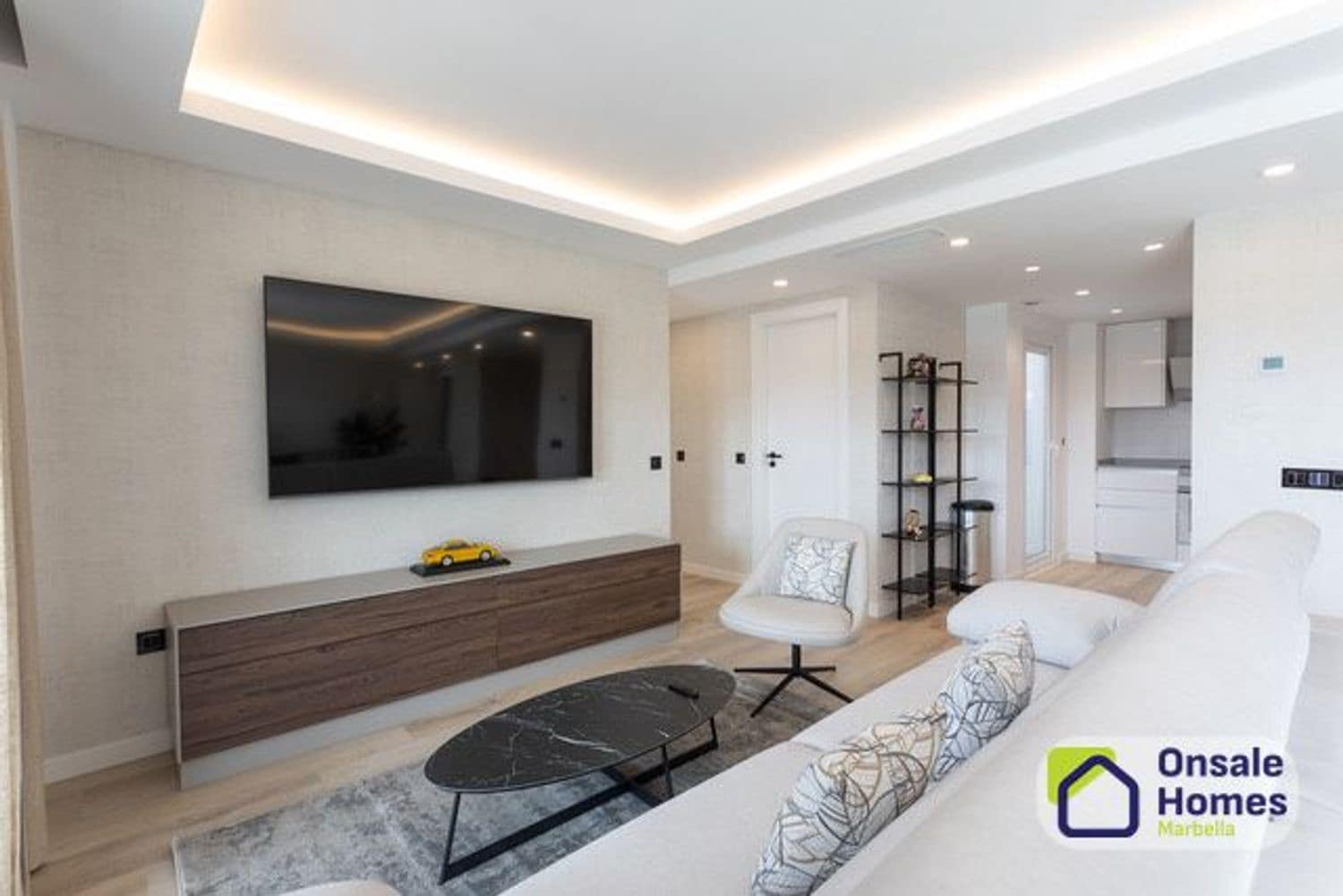 4 camera da letto Appartamento in vendita in Nueva Andalucia con piscina garage - 1.690.000 € (Rif: 9821977)