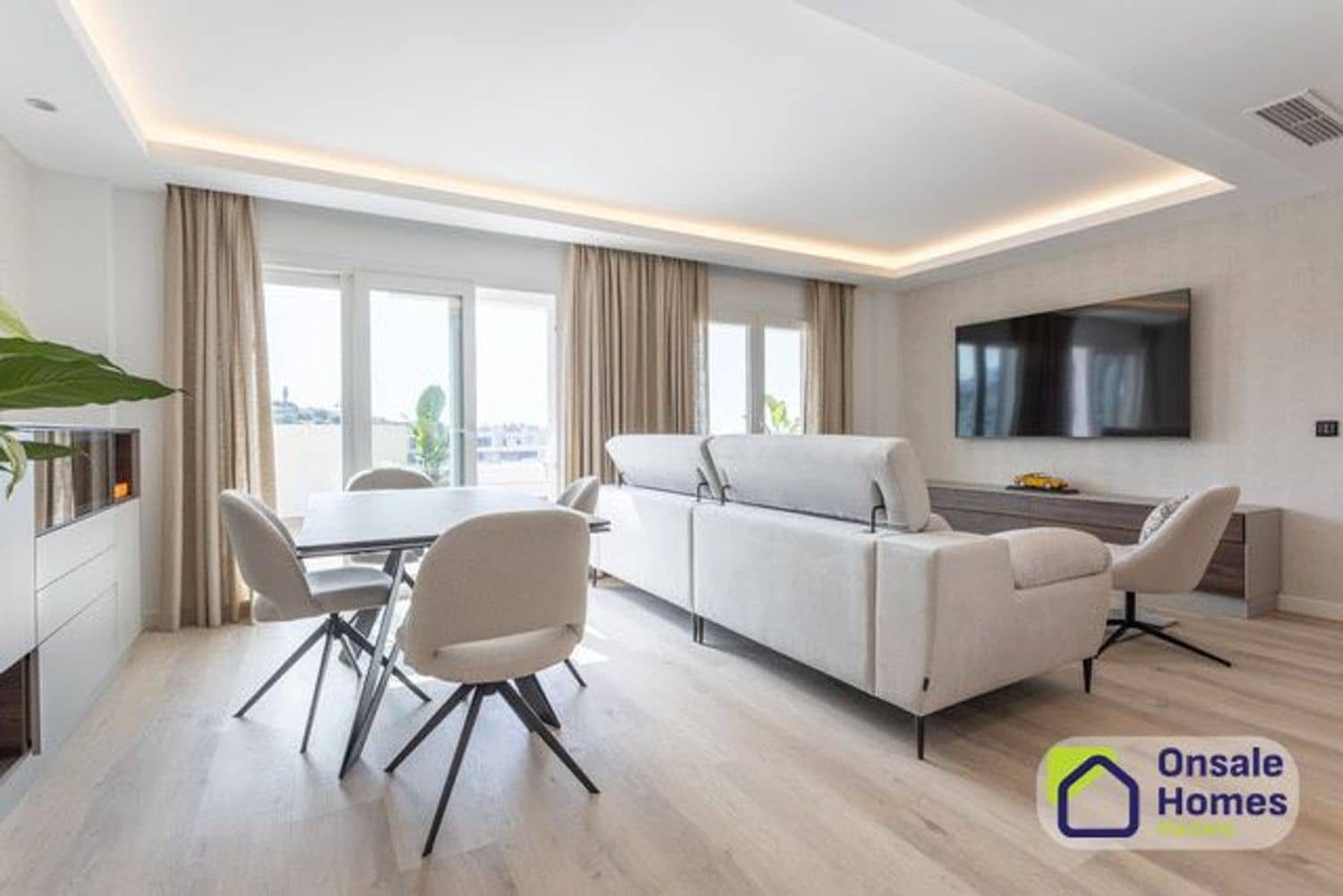 4 camera da letto Appartamento in vendita in Nueva Andalucia con piscina garage - 1.690.000 € (Rif: 9821977)