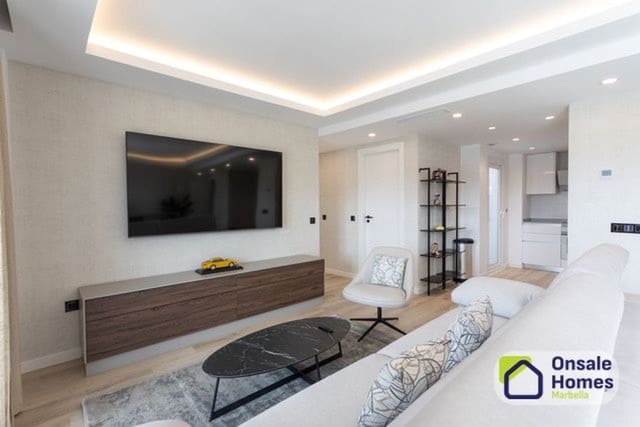 4 makuuhuone Huoneisto myytävänä paikassa Rodeo Alto - Guadaiza - La Campana, Marbella mukana uima-altaan 
autotalli - 1 690 000 € (Ref: 9821977)