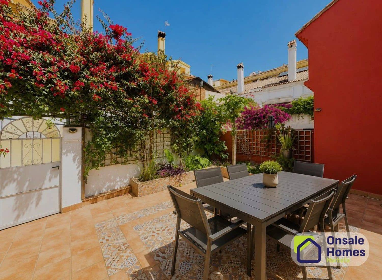 4 quarto Casa em Banda para venda em Fuengirola com piscina garagem - 530 000 € (Ref: 9830611)
