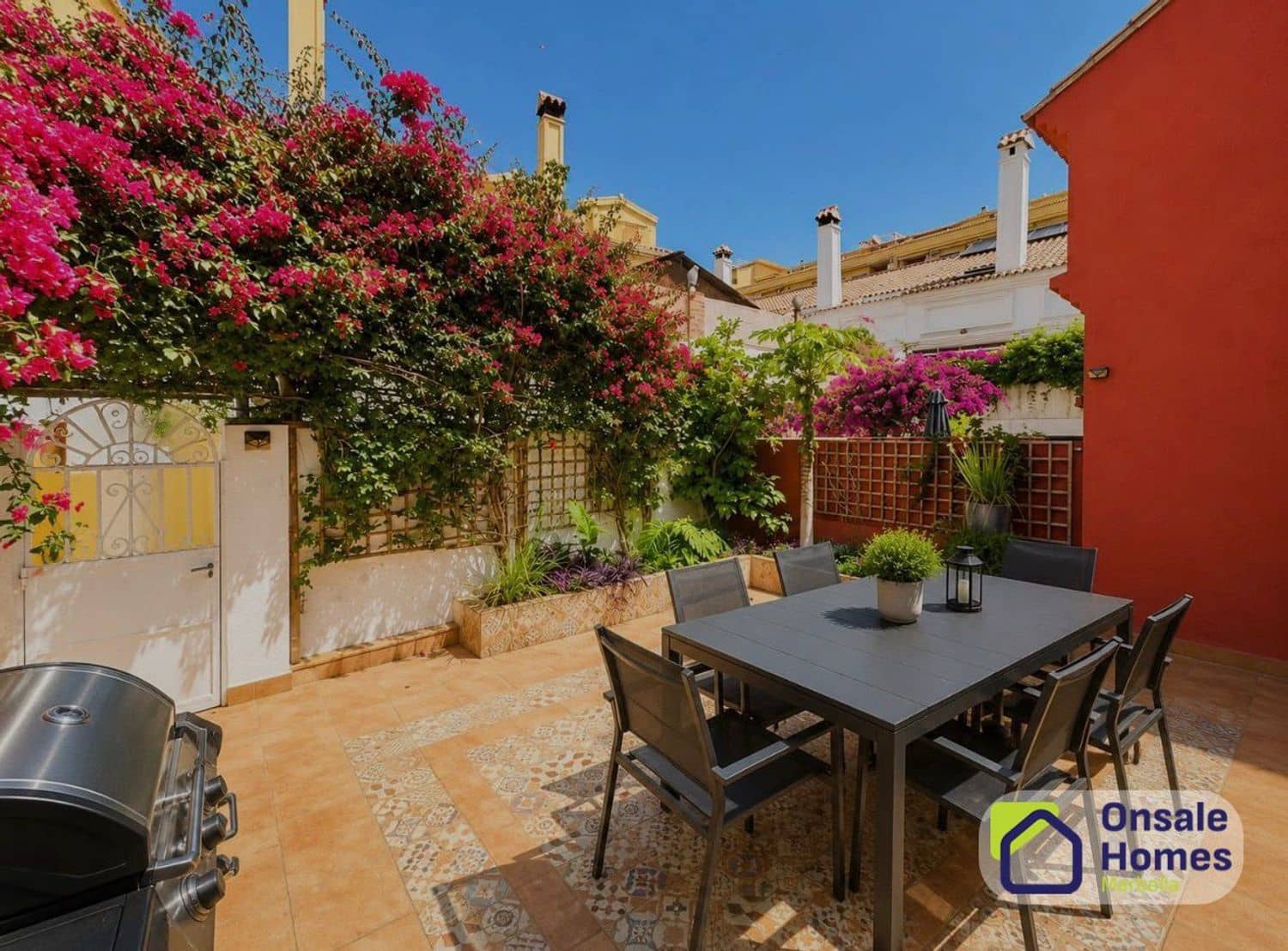 4 quarto Casa em Banda para venda em Fuengirola com piscina garagem - 530 000 € (Ref: 9830611)