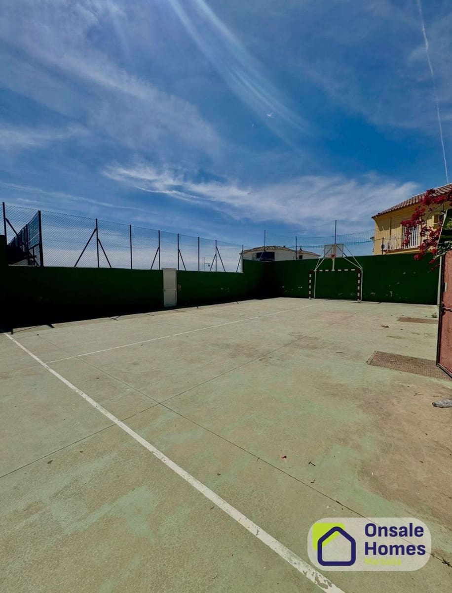 4 quarto Casa em Banda para venda em Fuengirola com piscina garagem - 530 000 € (Ref: 9830611)