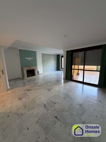 3 soverom Hus til salgs i Nagüeles Alto, Marbella med svømmebasseng garasje - € 830 000 (Ref: 9842000)