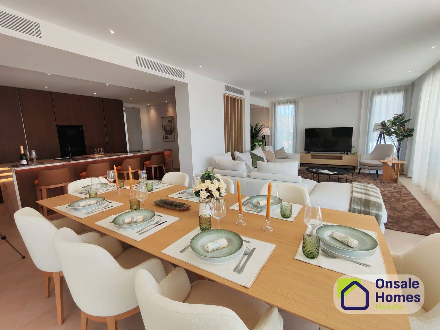 Chalet de 4 habitaciones en San Pedro de Alcantara en venta con piscina garaje - 2.995.000 € (Ref: 9848980)