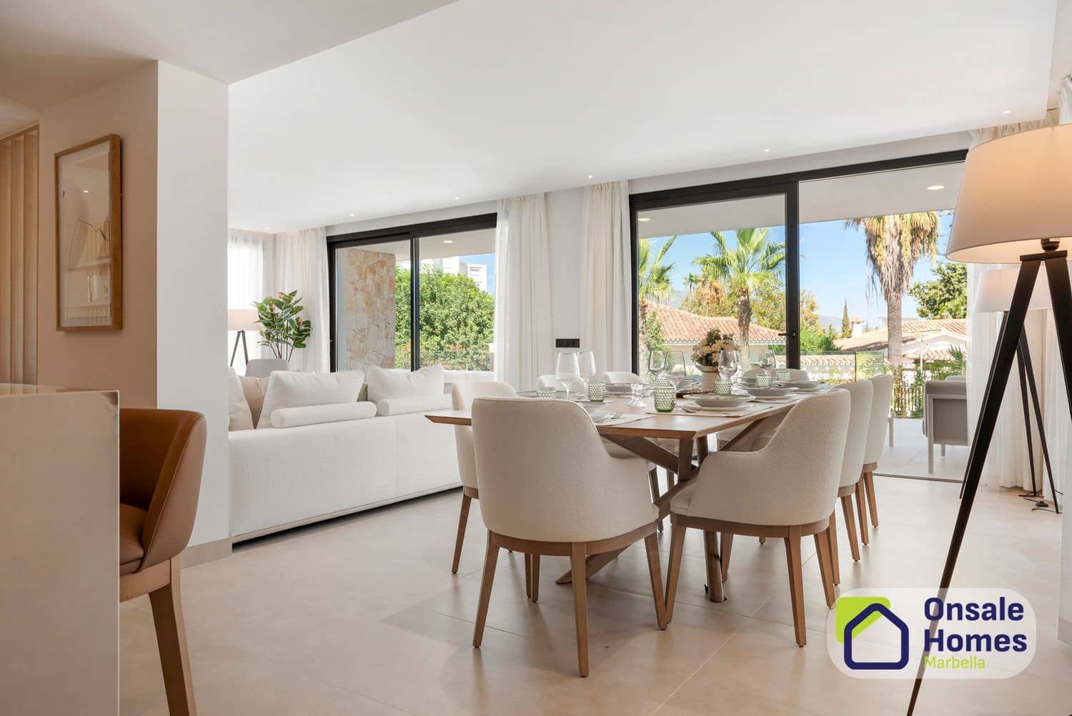 Chalet de 4 habitaciones en San Pedro de Alcantara en venta con piscina garaje - 2.995.000 € (Ref: 9848980)