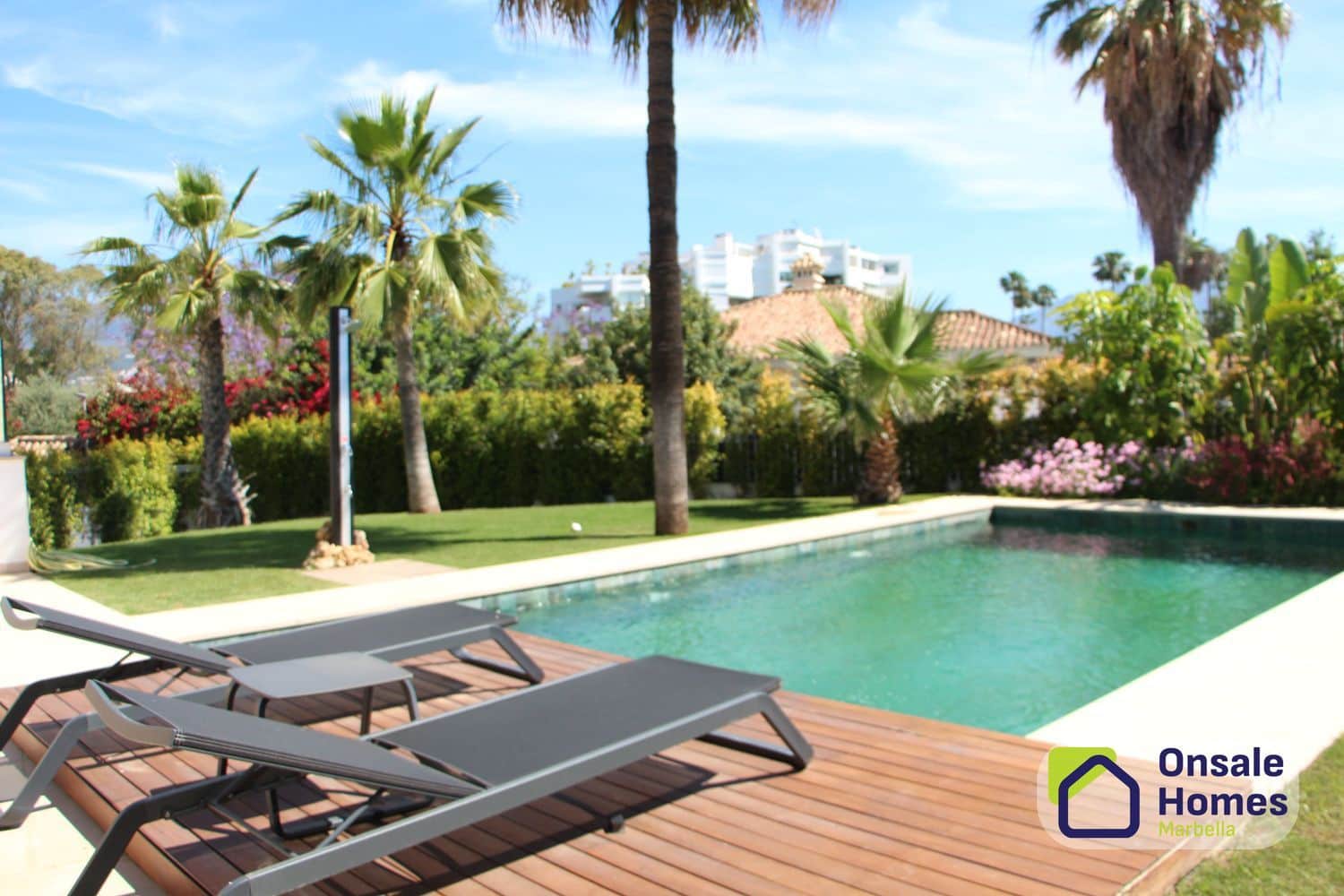 Chalet de 4 habitaciones en San Pedro de Alcantara en venta con piscina garaje - 2.995.000 € (Ref: 9848980)