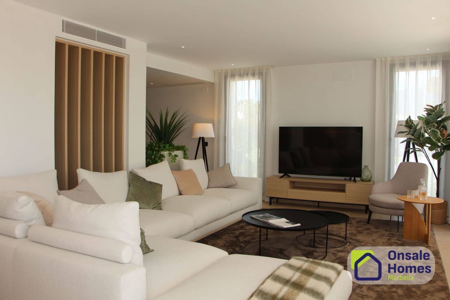 Chalet de 4 habitaciones en San Pedro de Alcantara en venta con piscina garaje - 2.995.000 € (Ref: 9848980)