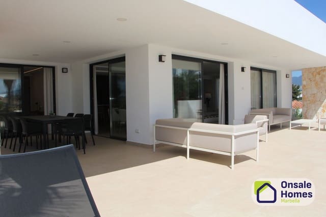4 Zimmer Villa zu verkaufen in Guadalmina Alta, Marbella mit Pool Garage - 2.995.000 € (Ref: 9848980)
