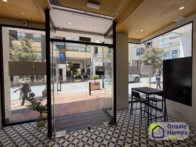 Kommersiell att hyra i Ricardo Soriano, Marbella - 3 000 € (Ref: 9854854)